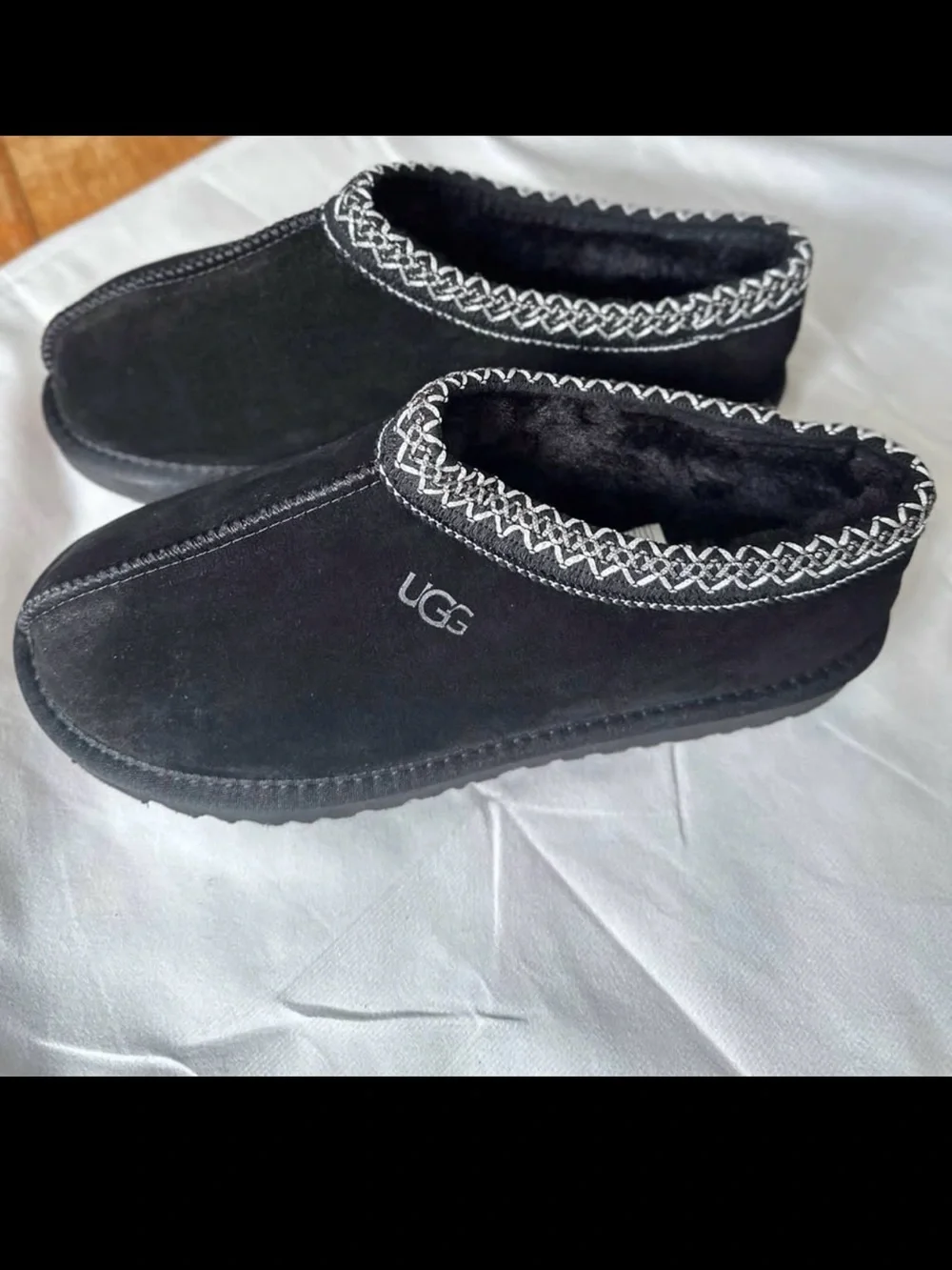 UGG Black Plush Lined Slip-On Slipper with Contrast Stitching
